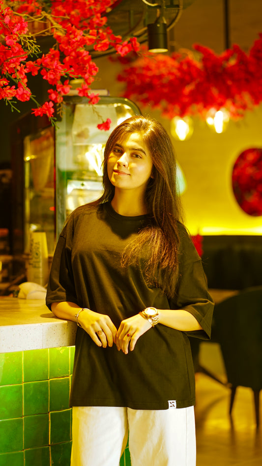 Essential Black Oversized Tee