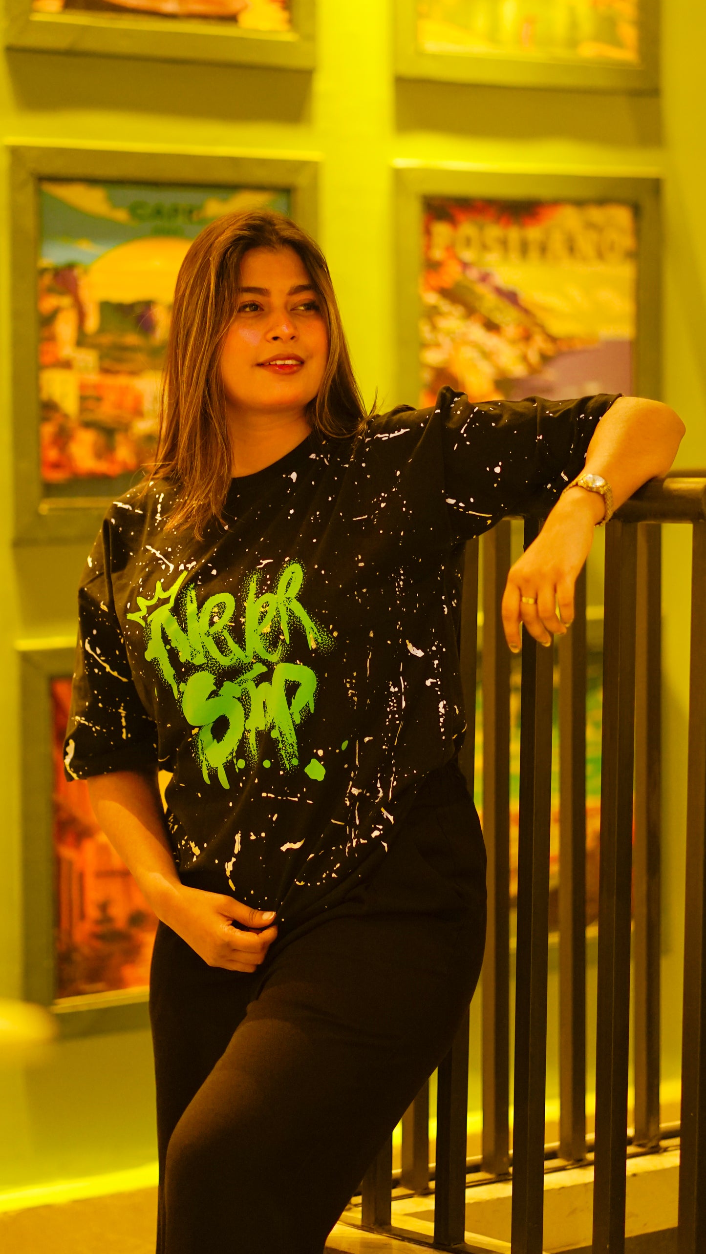 "NEVER STOP" Oversized Streetwear T-Shirt – All-Over Splatter Print (Black)